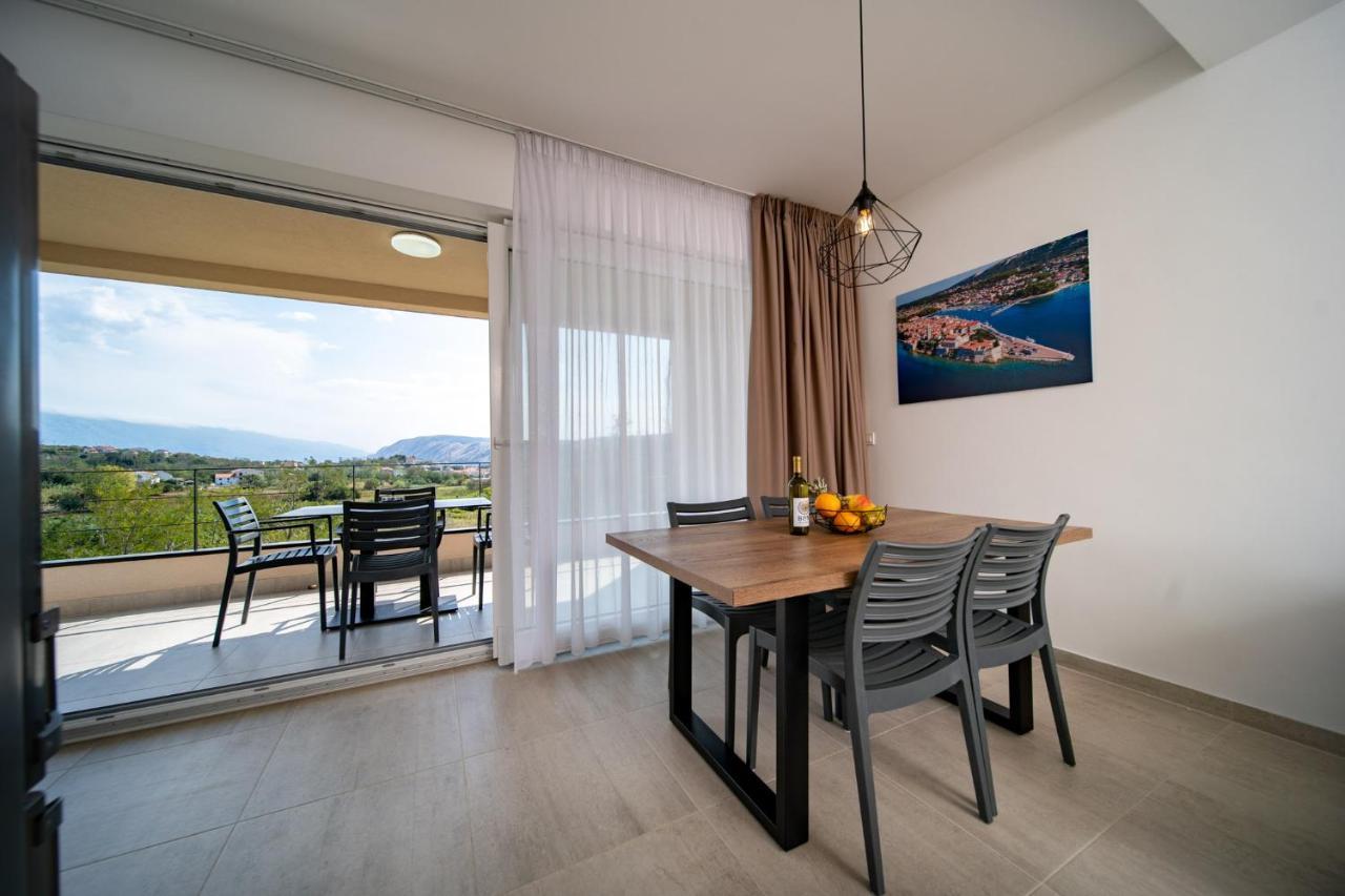 B&M Rab-Lopar Aparthotel Kültér fotó
